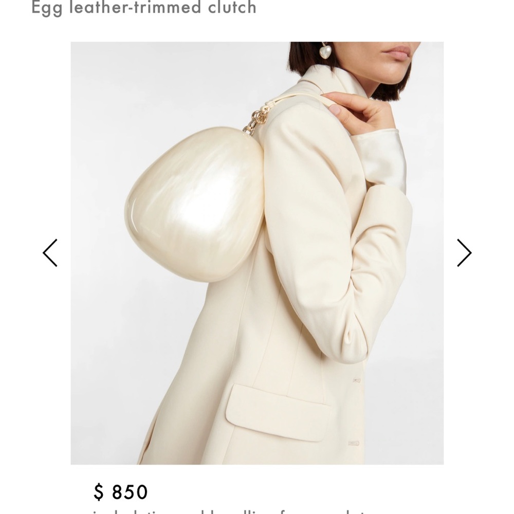 The Egg clutch- Simone Rocha, inspired by pearls from the Baroque era.